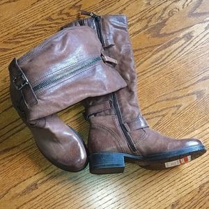 Miz Mooz Leather Riding Boot Size 38 NWT